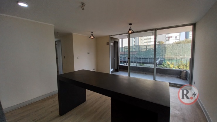 Read more about the article Arrienda Departamento Metro Lo Ovalle